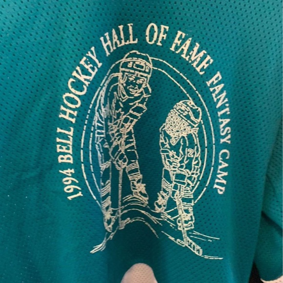 1994 Bell Hockey Hall Of Fame Fantasy Camp Signed By Dave Keon and Johnny Bucyk - Picture 2 of 8
